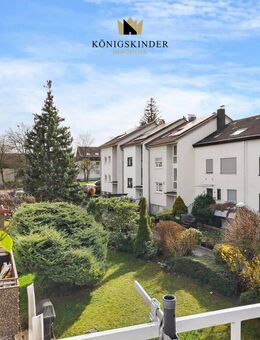 Helle 2-Zimmer-Dachgeschosswohnung - ideal zum Einziehen oder als attraktive Kapitalanlage - Stuttgart