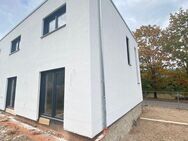 Neubau Doppelhaushälfte, energieffizient und provisionsfrei - Völklingen