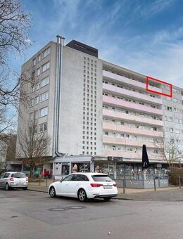 Frisch sanierte 4 Zimmer Wohnung mit Aufzug und Balkon in Mönchengladbach - gerne auch Jobcenter - Mönchengladbach