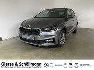 Skoda Fabia, 1.0 TSI Tour, Jahr 2022 - Schmallenberg