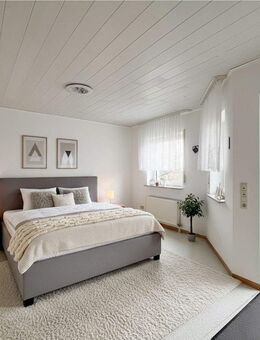 SONNIGE AUSSICHT - Doppelhaushälfte mit 7 Zimmern und Garten in Kleinmaischeid! - Kleinmaischeid