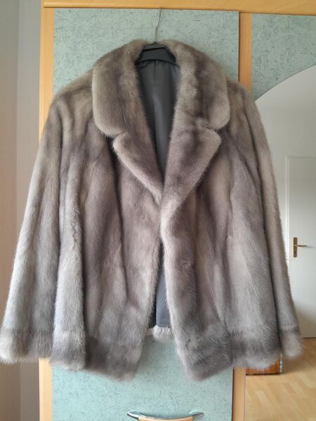 Echte Nerzjacke, Neuwertig, Hellgrau-Meliert in Hervorragender Qualität, Damen Größe 36/38 - Kronberg (Taunus)