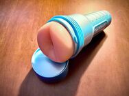 Wie neu: Fleshlight Masturbator (Fleshjack) - München Au-Haidhausen