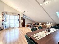 "Traumhaftes Wohnen unter dem Dach: Großzügige 3 Zimmer-Wohnung mit ca. 90 qm in Geretsried" - Geretsried