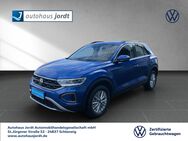 VW T-Roc, 1.0 TSI OPF Life, Jahr 2025 - Schleswig