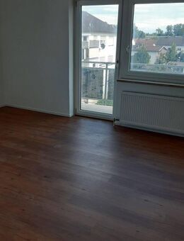 helle, renovierte 3-Zimmer-Wohnung - Töging (Inn)