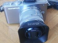 OLYMPUS E-LP3, System Kamera, Silber, 2 Akkus - Ronnenberg