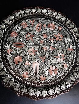 Orientalischer Wandschmuckteller, massives Kupfer, florale Motive, 34cm Dm. - München