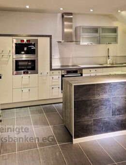 Geräumige 5/6 Zimmer-DG-Wohnung in Wannweil mit 2 Garagen! - Wannweil