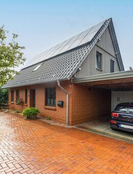 Modernes, gepflegtes Einfamilienhaus in ruhiger Lage mit großer PV-Anlage - Hude