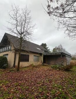Großzügiges Einfamilienhaus/Zweifamilienhaus mit Wellnessbereich in ruhiger Lage von Buxtehude - Buxtehude