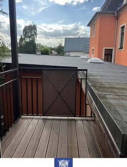 Heimelige Singlewohnung mit Balkon in traumhaft ruhiger und grüner Lage in Radebeul! - Radebeul