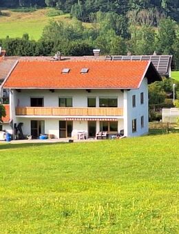 Vermietete Eigentumswohnung 3,5 Zimmer, in Siegsdorf / Chiemgau als Investition in die Zukunft! - Siegsdorf