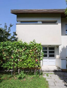 Familienfreundliches Einfamilienhaus mit viel Platz und Grün - Rheinfelden (Baden)