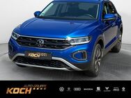 VW T-Roc, 1.5 TSI Move, Jahr 2023 - Künzelsau