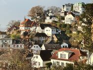 BLANKENESE TREPPENVIERTEL: KLEINES JUWEL ZUM VERLIEBEN - Hamburg