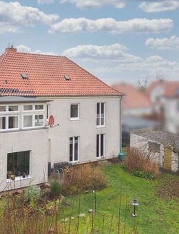 Sofort wohlfühlen: 6-Zi.-EFH mit Einliegerwohnung und Garten in Anklam - Anklam