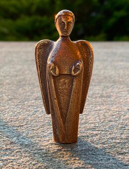 Bronze-Engel Handschmeichler - Kaiseraugst