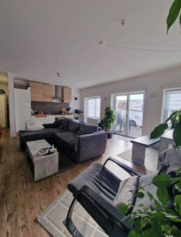 1 Zimmer Erdgeschoss-Wohnung mit Terrasse und Carport in Kaufbeuren - Kaufbeuren