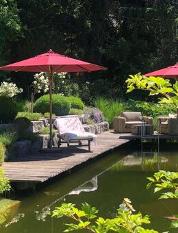 Stilvolle Villa mit Dachterrasse und Blick über Traunstein - Naturpool, Bergpanorama, 400 qm Wfl. - Traunstein