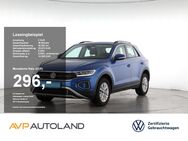 VW T-Roc, 1.0 TSI Life | | | | |, Jahr 2023 - Plattling