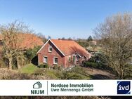 EBENERDIGES LANDHAUS MIT SCHEUNE IN SEHR RUHIGER LAGE MIT WEIDEBLICK. - Berumbur