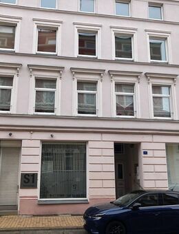 Ihr neues Zuhause mitten in Schwerin - großzügige DG-Wohnung im Vorderhaus - Schwerin