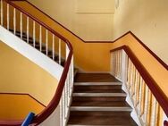 Stilvolle 4-Zimmer-Dachgeschosswohnung mit Charme in Fürth - Fürth