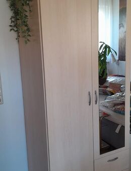 Kleiderschrank - Chemnitz