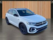 VW T-Roc, 2.0 TSI R-Line, Jahr 2024 - Dresden