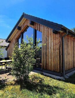 Ferien- und Thermendorf Obernsees. Gemütlicher Bungalow als Ferien- oder Zweitwohnsitz. Einziehen & Wohlfühlen. - Mistelgau