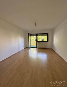 Hübsche 2 Zimmer-Wohnung mit Balkon und zwei Tiefgaragenplätzen - Tamm