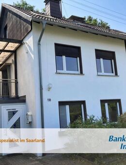 Freistehendes Einfamilienhaus mit Einliegerwohnung und herrlichem Weitblick in Saarbrücken-Güdingen - Saarbrücken