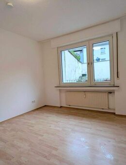 Frisch renovierte 2-Zimmer-Wohnung in ruhiger Lage - Essen