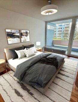 Kernsanierte und lichtdurchflutete 2,5 Zimmer Wohnung auf Neubauniveau - München