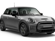 MINI Cooper S, E 3T Essential Trim, Jahr 2022 - Paderborn