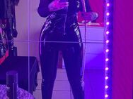 Lady Gina Latex - Köln Zentrum