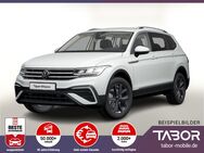 VW Tiguan, 2.0 TDI Allspace 150 Life Spiegel, Jahr 2022 - Freiburg (Breisgau)