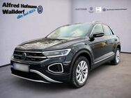 VW T-Roc, 1.0 TSI Style, Jahr 2022 - Walldorf (Baden-Württemberg)