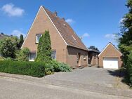 Klassisches Einfamilienhaus mit großer Anliegerwohnung: Viel Platz für die ganze Familie - Elsfleth
