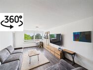 Sehr schöne 4-Zimmer-Wohnung, Aufzug, überdachter Balkon mit toller Aussicht, 2 x TG, Keller, EBK - Baltmannsweiler