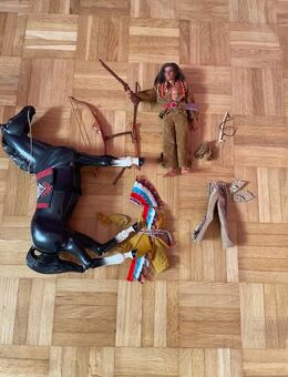 Karl May- Figur, Winnetou mit Pferd, 70er Jahre - Leverkusen