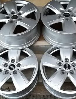 MINI Alufelgen ORIGINAL 7x16 H2 ET47, Lk 5/112 mit RDK Sensor geschraubt u. Nabendeckeln - Karlsbad