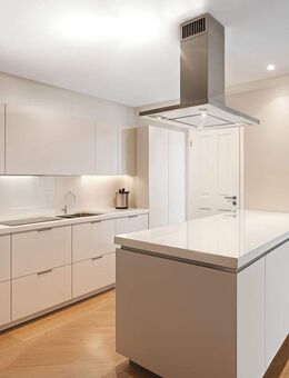 City-Toplage: Exquisites, hervorragend geschnittenes Stadtdomizil mit 4 Zimmern - München