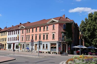 Ihre neue Wohlfühl-Wohnung mit Balkon direkt am Schlossgarten