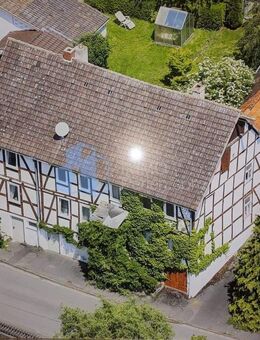 Perfekt für den Handwerker! Zwei DHH in Fachwerkbauweise im teilweise sanierungsbedürftigen Zustand - Breuna