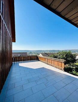 Ebelsbach - Großzügiges Einfamilienhaus mit 2 Terrassen - Ebelsbach