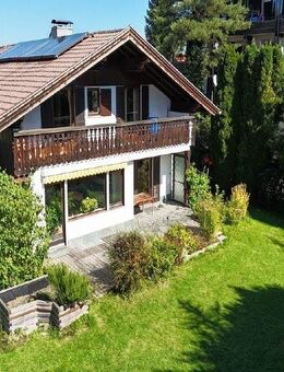 Einfamilienhaus mit Einliegerbereich und Garage in Bernau am Chiemsee -Viel Platz für die Familie- - Bernau (Chiemsee)