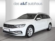 VW Passat Variant 2.0 TDI DSG Business-Navi*AHK*Kam - Schwerte (Hansestadt an der Ruhr)