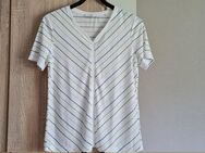 Bonita: Ungetragenes, weißes Shirt, Größe S - Brilon